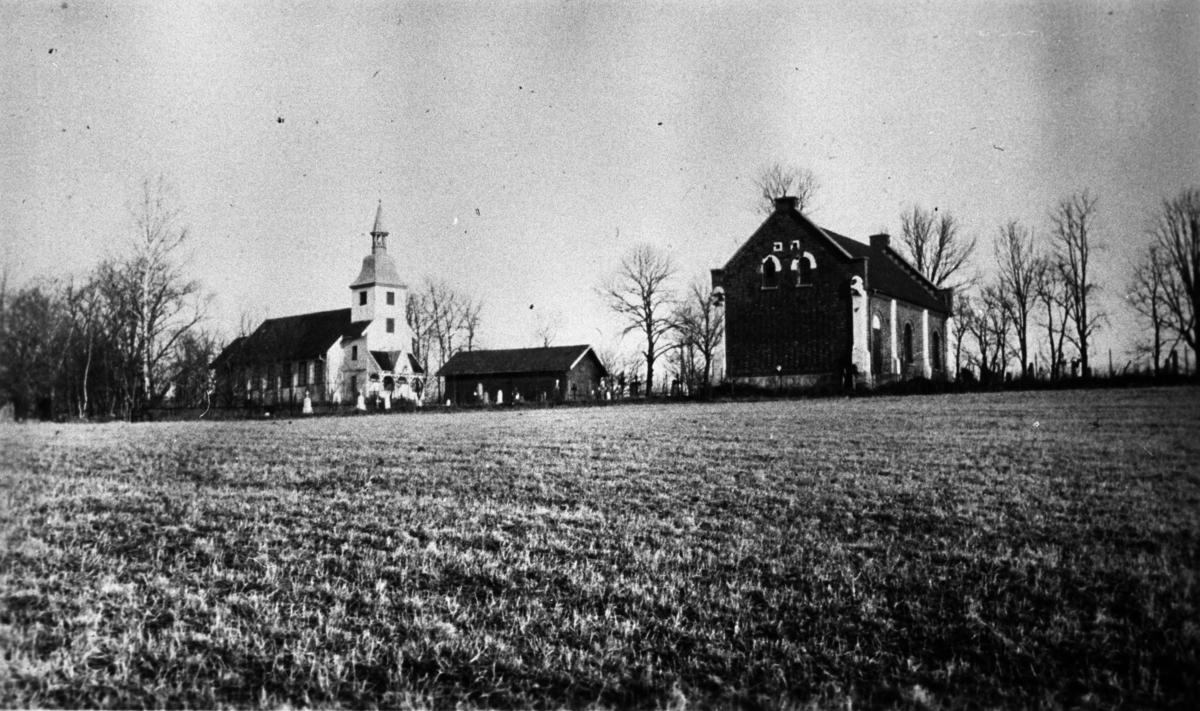 Kirke, kapell, uthus