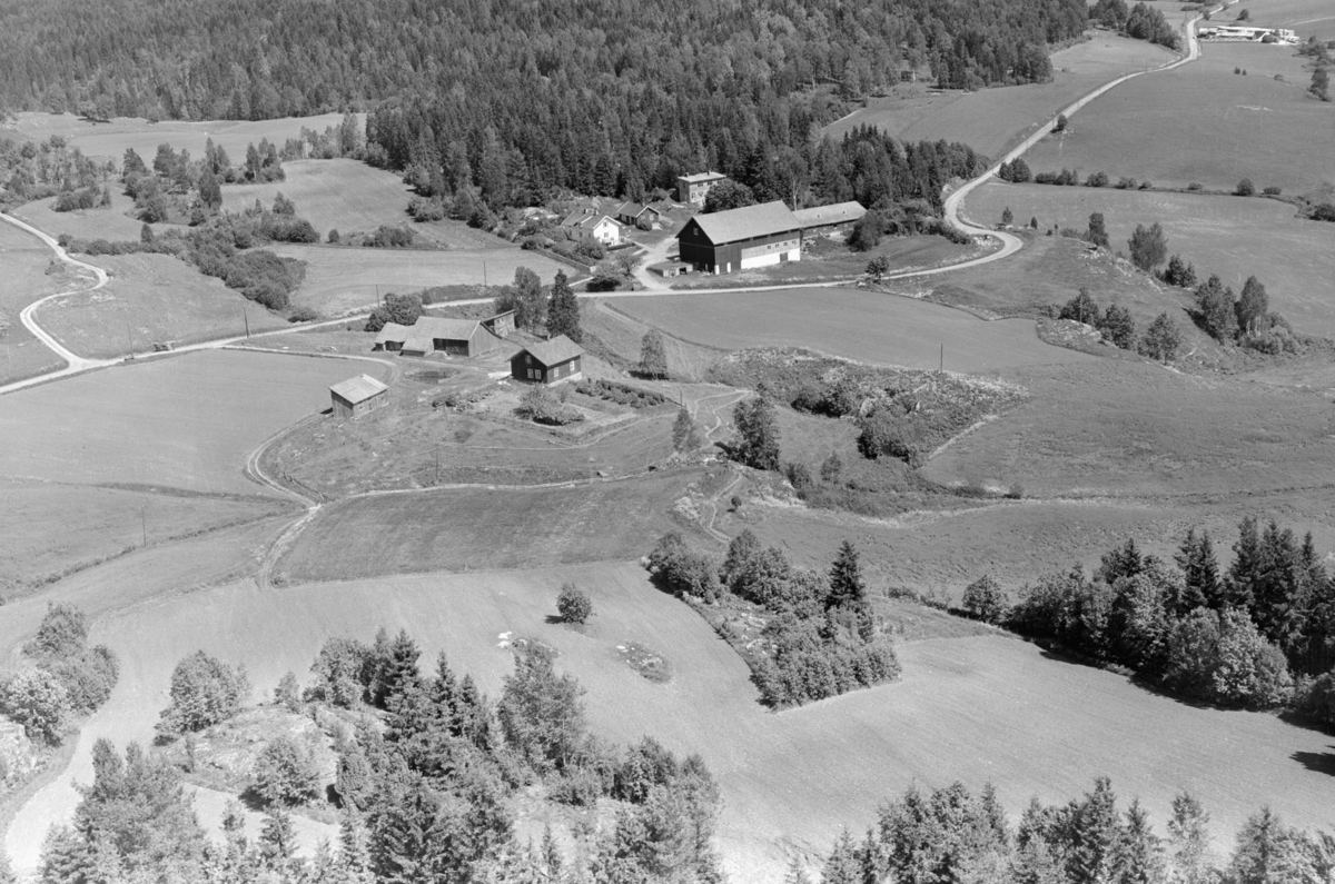 FLESA (NORDRE RUSTAD) GÅRD I GARDER