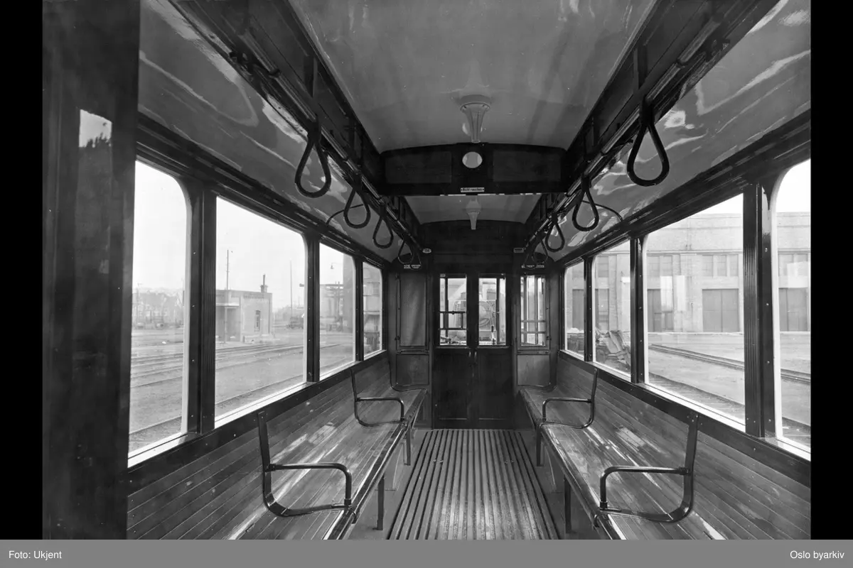 Vogn bygget for sporveien i Hannover, interiør