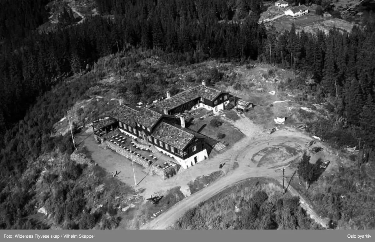 Grefsenkollen restaurant (Flyfoto)