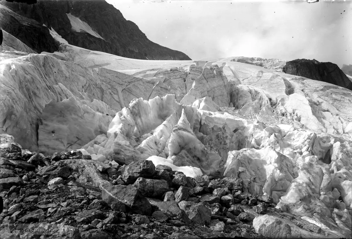 Kvanndalsbreen.