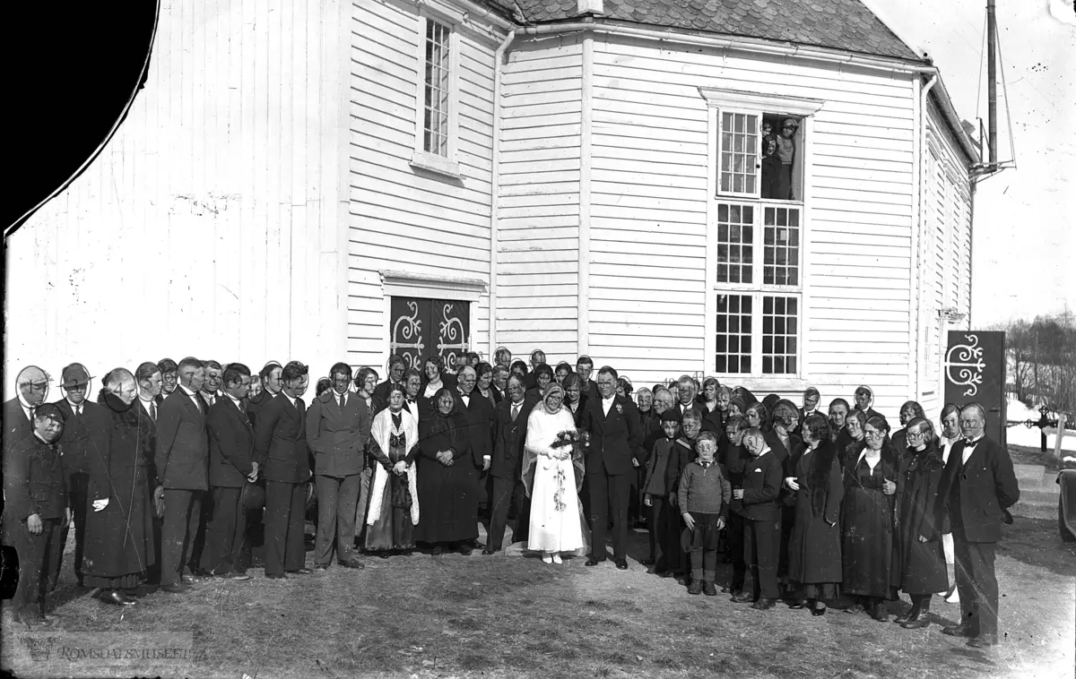 Fra Peder Stokke Astri Stokkes bryllup i Kleive Kirke: