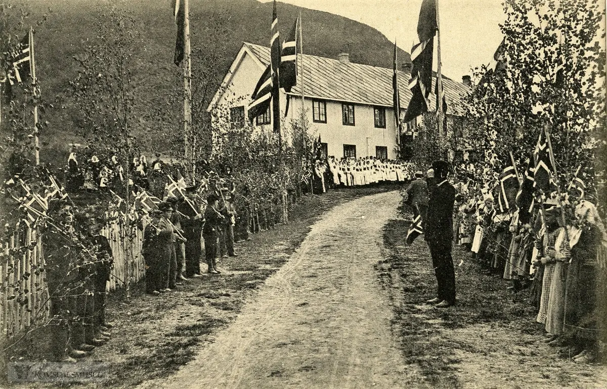 Fra Kroningsreisen i 1906..Mottakelsen på Toftemoen.