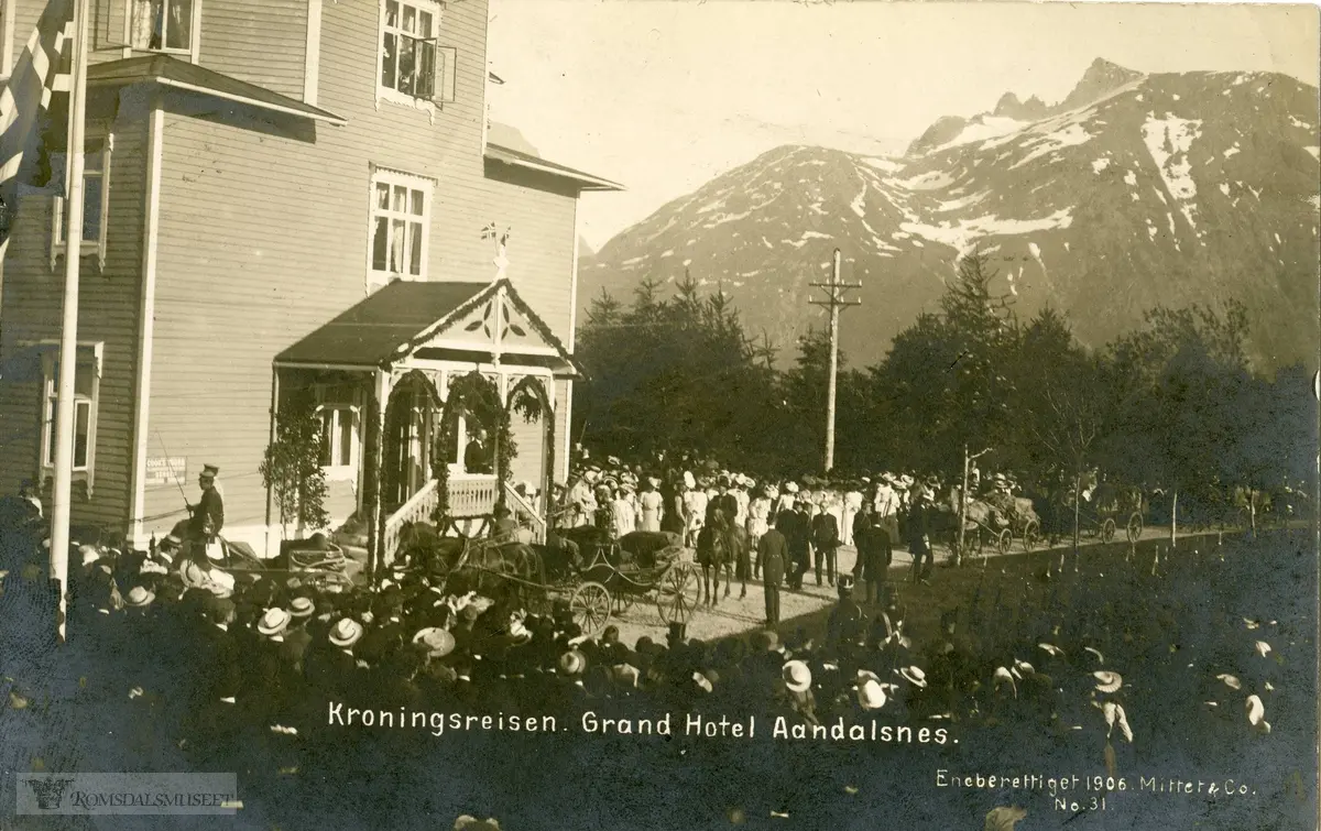 Kroningsreisen..Grand Hotel på Åndalsnes.