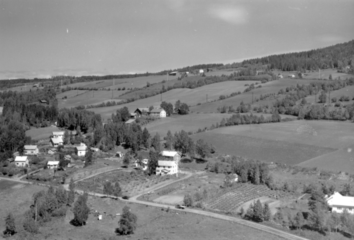 Flyfoto av Byflatvegen, Brumunddal.