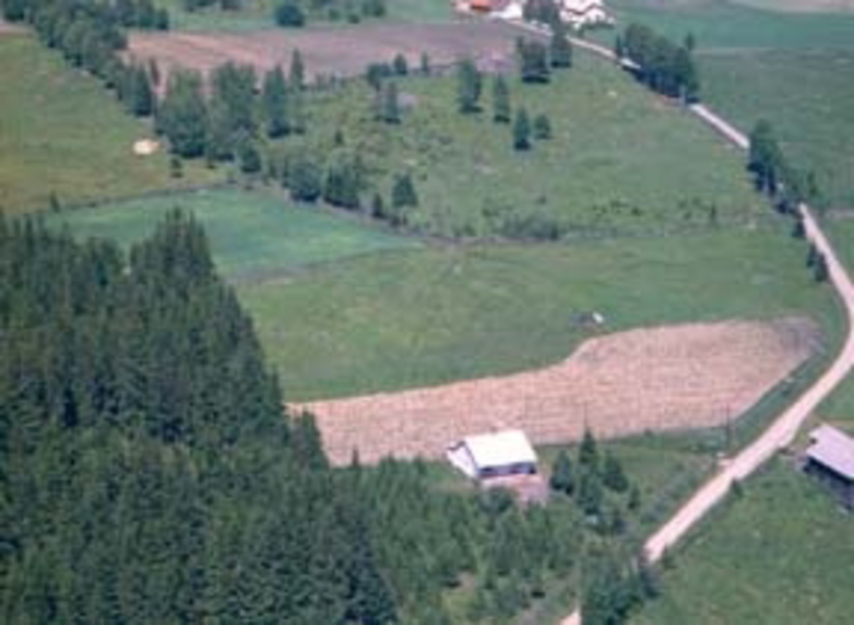 Flyfoto av ukjent sted, Furnes, Ringsaker.