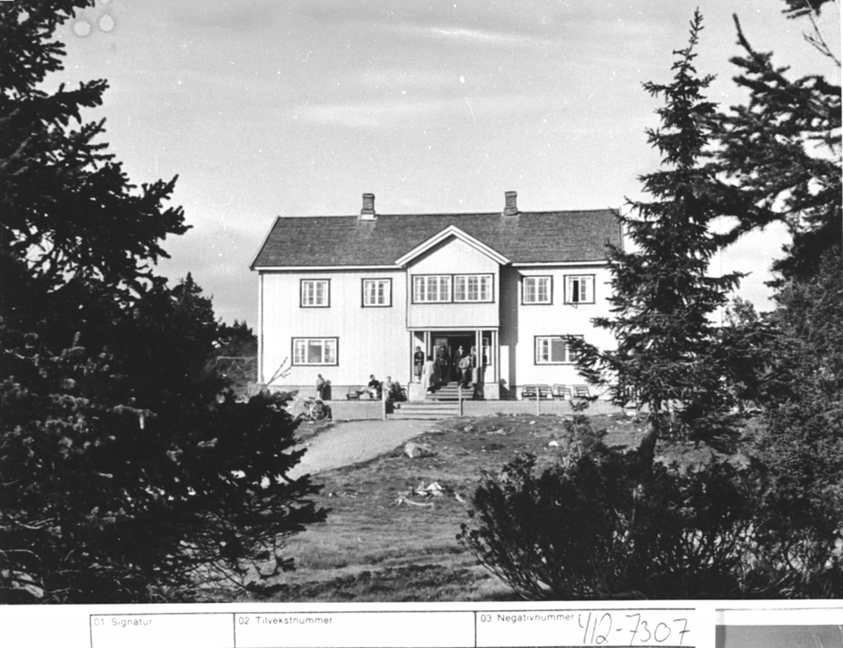 Eksteriør, Hygga, kafeteria på Ljøsheim, Ringsakerfjellet, butikk for turister.