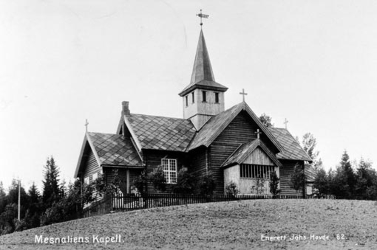 Postkort, eksteriør, Mesnali kirke., Mesnalien kirke, tidligere Mesnalien kapell.