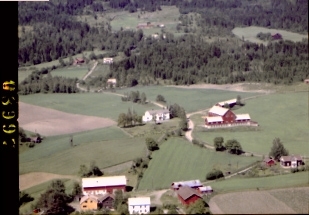 FLYFOTO SKJESET ØSTRE