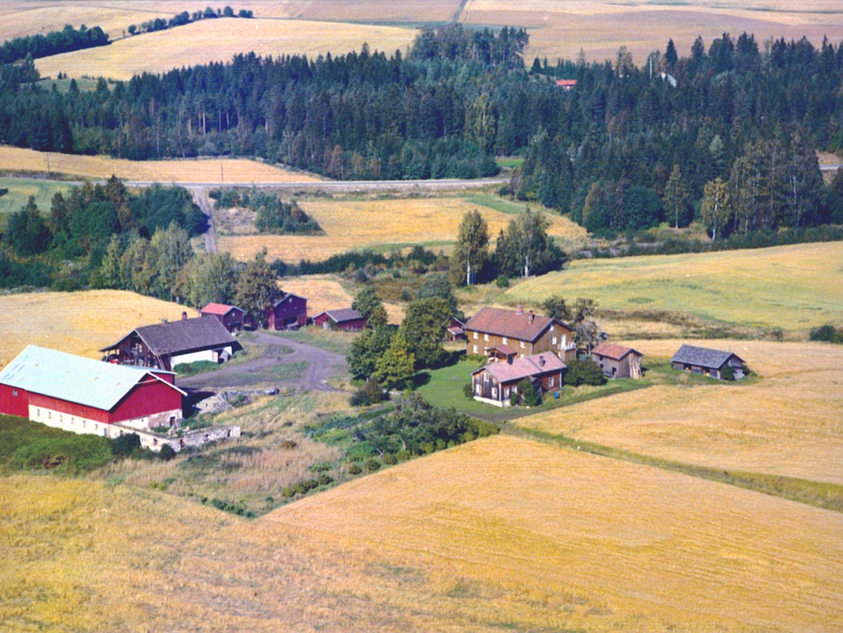 FLYFOTO RUSTAD GARD
