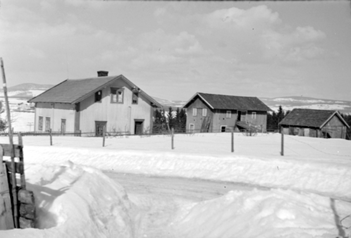 HUS, SOLBAKKEN, Furnes i Ringsaker, TUN, FB1. 685, GNR. 304-6