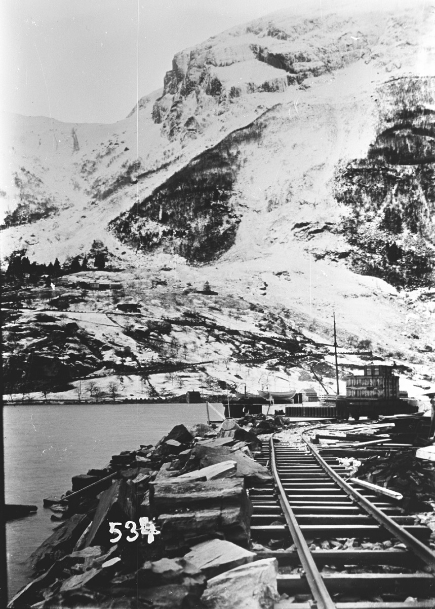 Utbygging av zinkanlegget på Eitrheimsneset i 1928. 