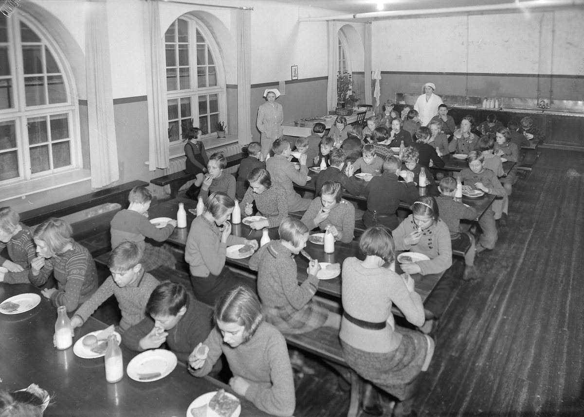 Skolefrokost / Oslofrokost på Ila skole