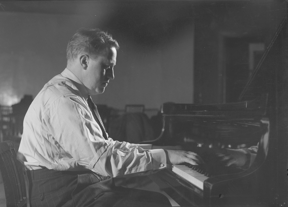 Pianist Ivar Johnsen