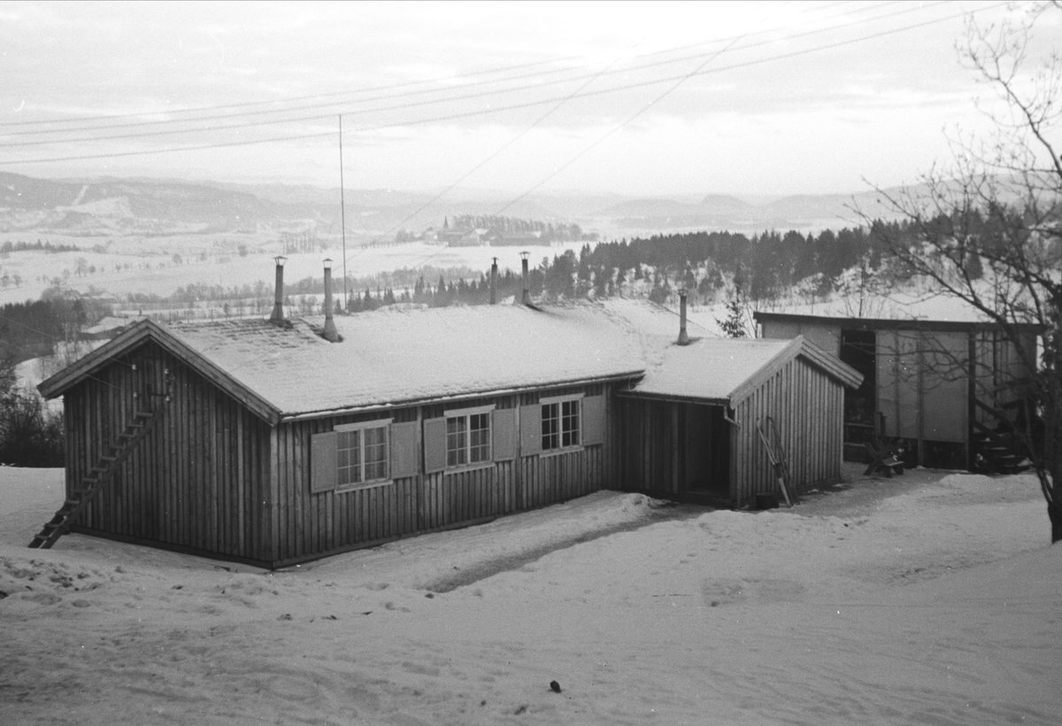 Brakke etter tyskerne på Trøndelag Folkemuseum.