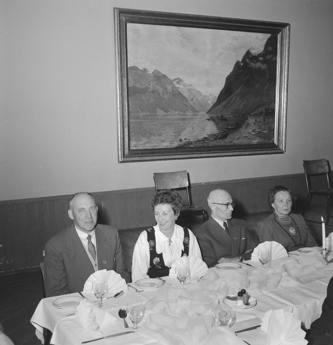 Samenes festmiddag i Folket Hus  i forbindelse med landsmøtet i Trondheim 1957