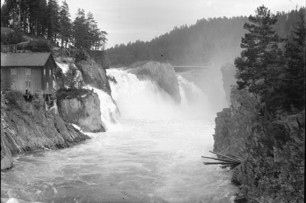 Tinnfossen i Tinnåa i Notodden kommune.