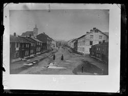 Bergmannsgata på Røros sett fra Direktørgården nederst i gat