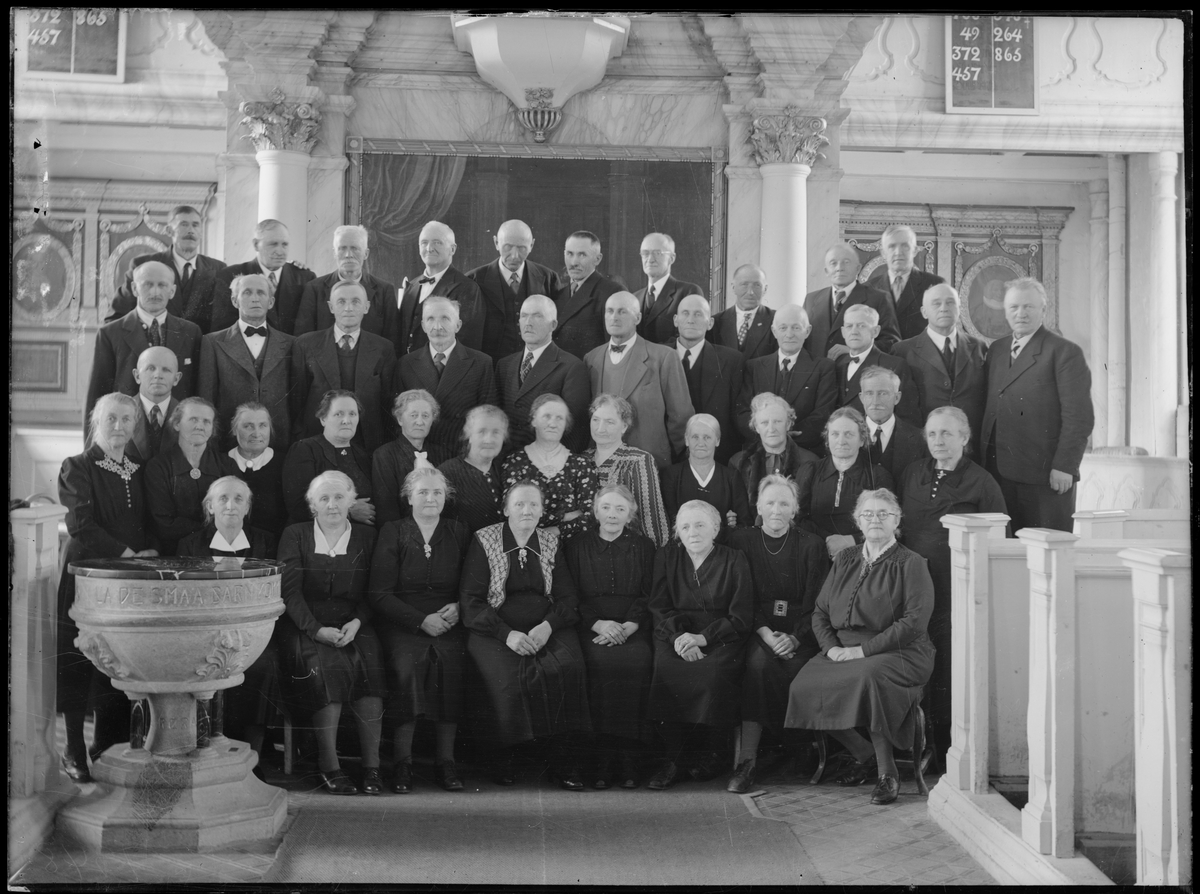 50-årskonfirmanter på Røros 1948