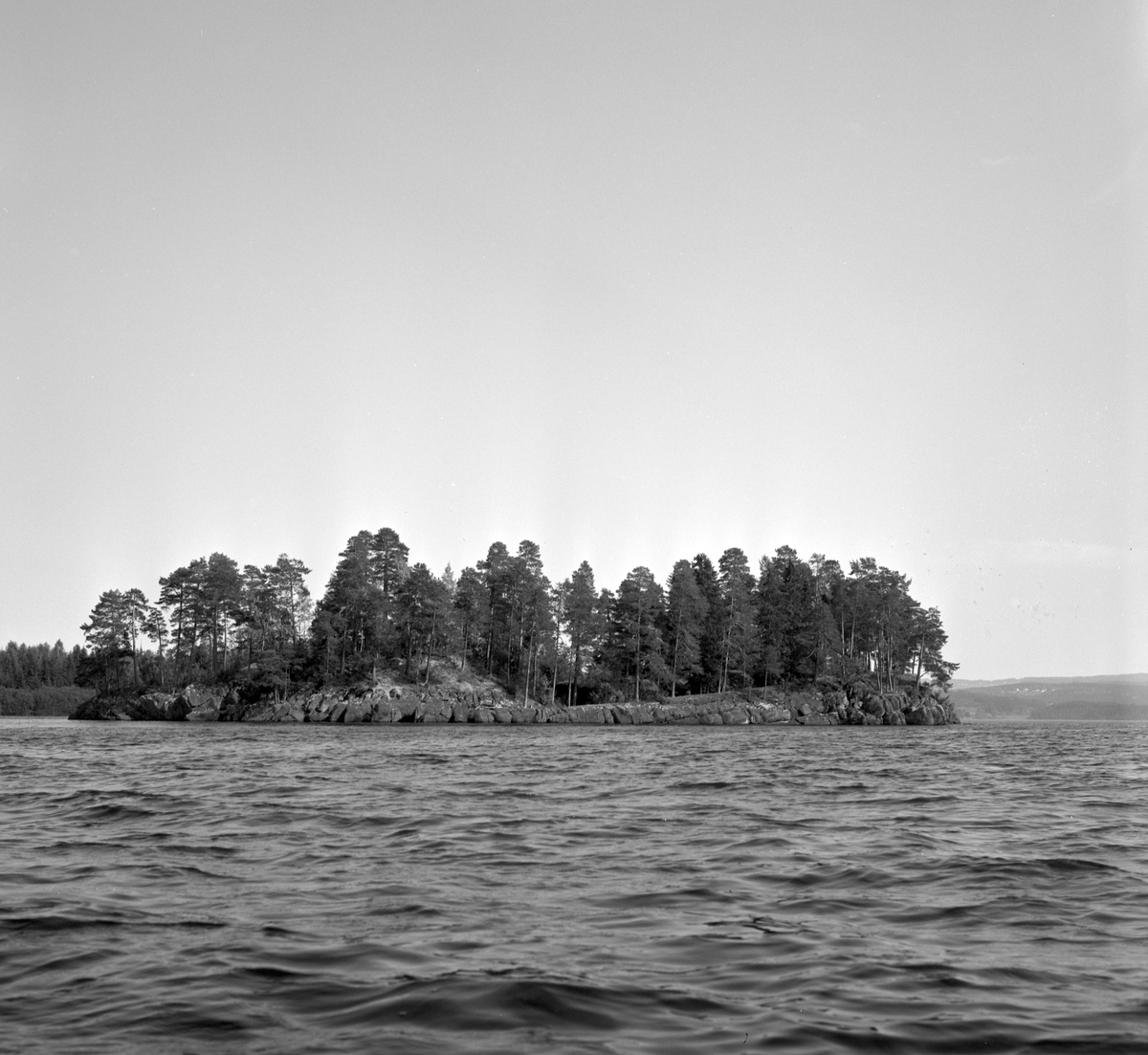 Steinsholmen, Mjøskastellet, Ringsaker. Mjøsa. 