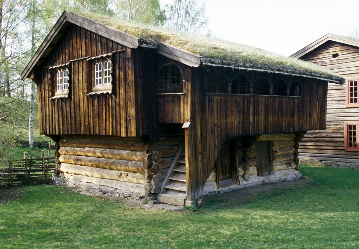 HEDMARKSTUNET. Skråstadloftet. 