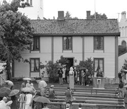 Åpning av Kirsten Flagstadmuseet i 1985