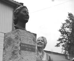 Åpning av Kirsten Flagstads minnesamling i Strandstuen, Hama