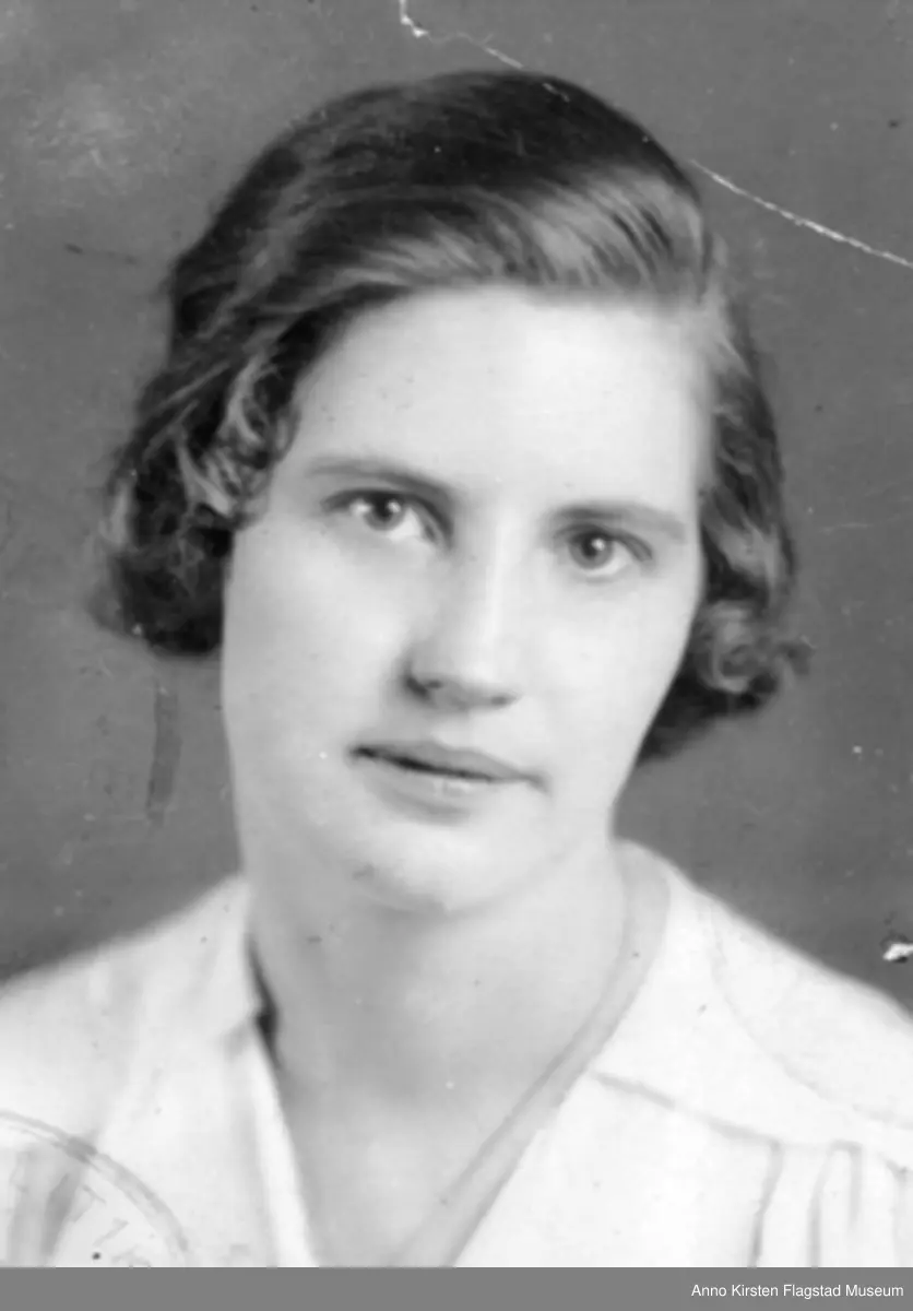 Kirsten Flagstad. Portrett 1920. Kirsten Flagstad. Portrait 1920. 