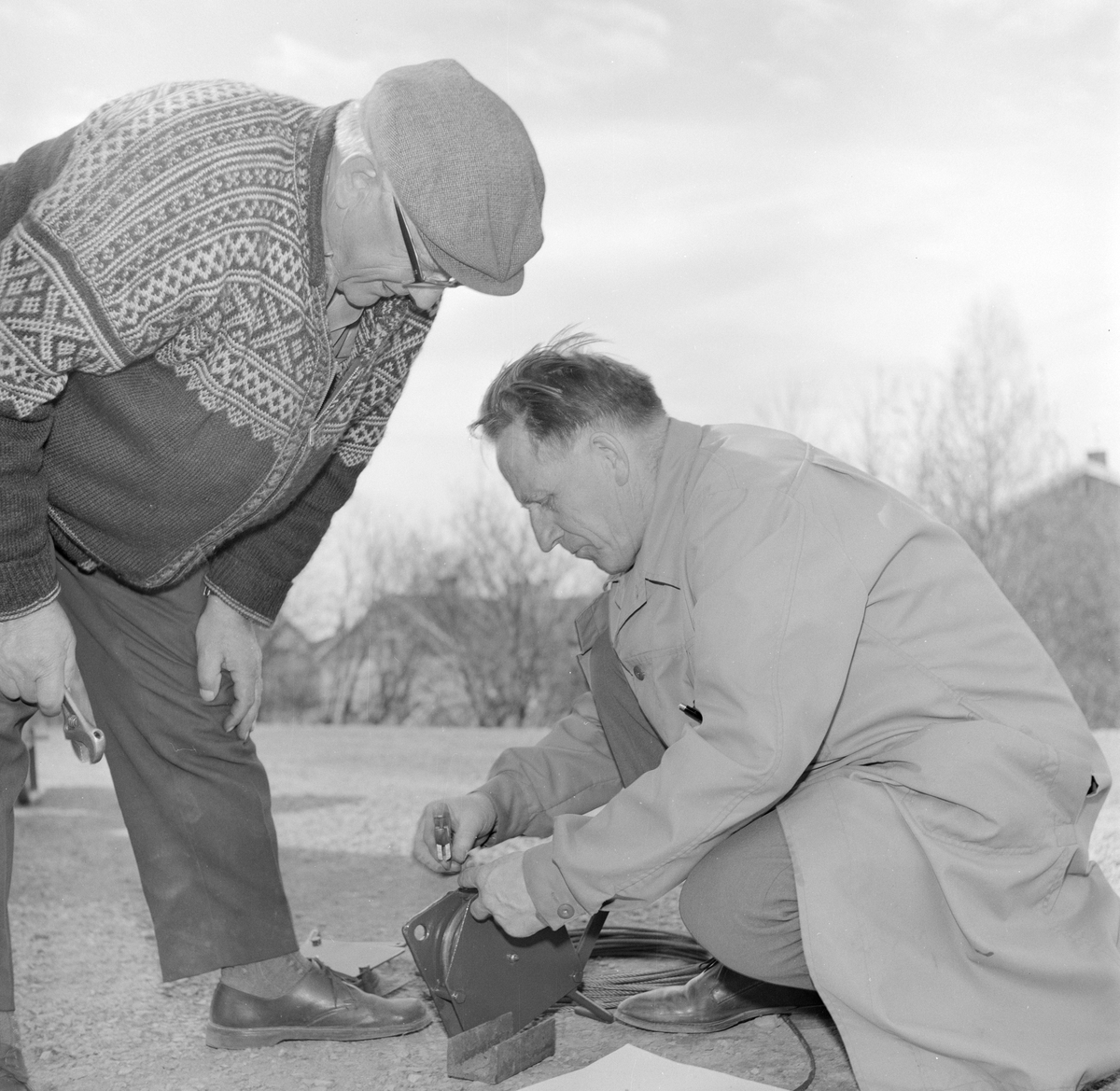 Bratt & Berg, industriprodukter,  Brumunddal. 26. 04. 1968. Ukjente. 