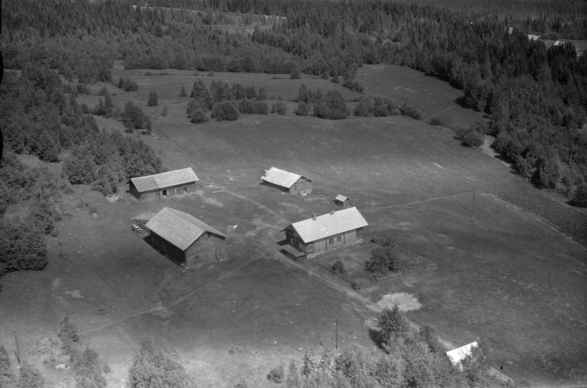 Lille Rismyr (Gnr 127/11) i Nordskogbygda. Rismyrbakken 27