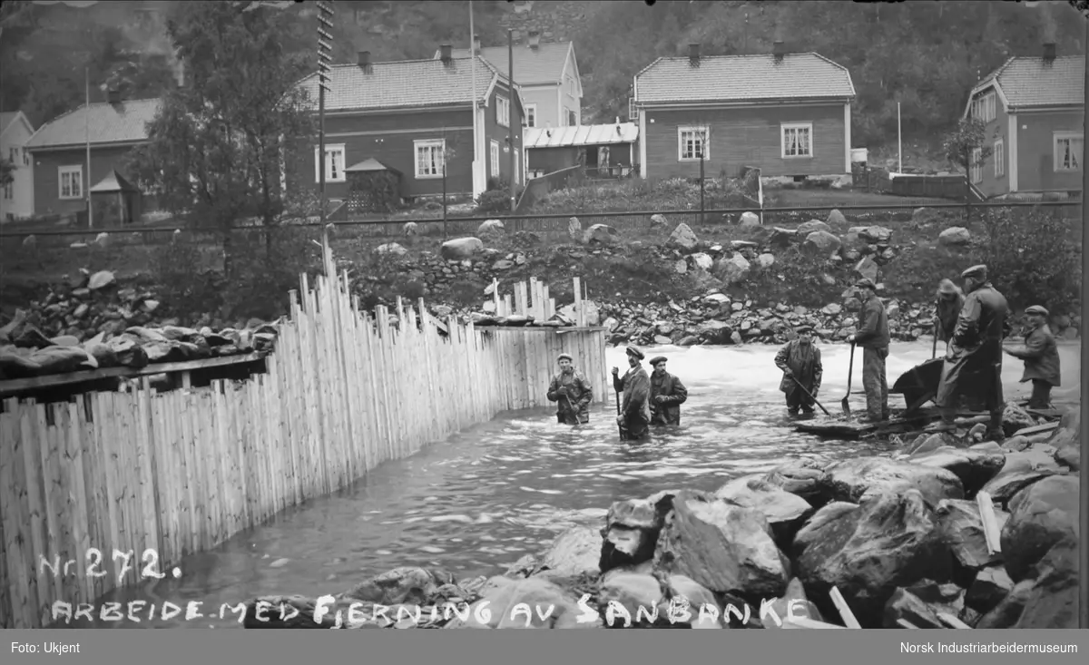 Arbeide m/fjerning av sandbakke v/pumpestasjon.