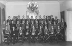 1933 - 1951. Officerskåren K3. Från vänster: Nedre raden: Ljungquist, Ekelöf, Schildt, Bergström (fältveterinär), Bergenstråhle, Littorin, Linton, von Essen, Kjellborg,  2 raden: Platerud, Wretlind, Rumstedt, Steeijfest, Lewenhaupt, Nelson, Blixen-Finecke, Sörensen, Hedenstierna, Anslund, Forsgren (Regementsläkare), Settergren(Veterinär), Ling-Vannerus, Brummen,  3 raden:  Persson, Andrén, Selander, Fornell, Hamilton, Aaby-Ericsson, Alexandersson, Rizell, Ulfsparre, Malmström, Wallberg, Westman.