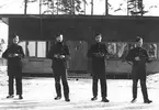 F6 Karlsborg 1940. Från vänster: Volontärerna Lund, Swedberg, Eneström, Hylander.