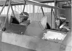 F6 Karlsborg. Besättning i en SK 11 Tiger Moth.