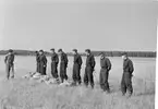 Fallskärmsjägarskolan Karlsborg i slutet av 1950-tal.Landning.