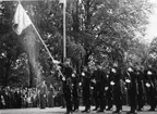 Jubileum 50 års, A6. Standarvakten i Rådhusparken.