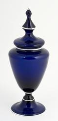 Glass fra Gjøvik glassverk på Norsk Folkemuseum