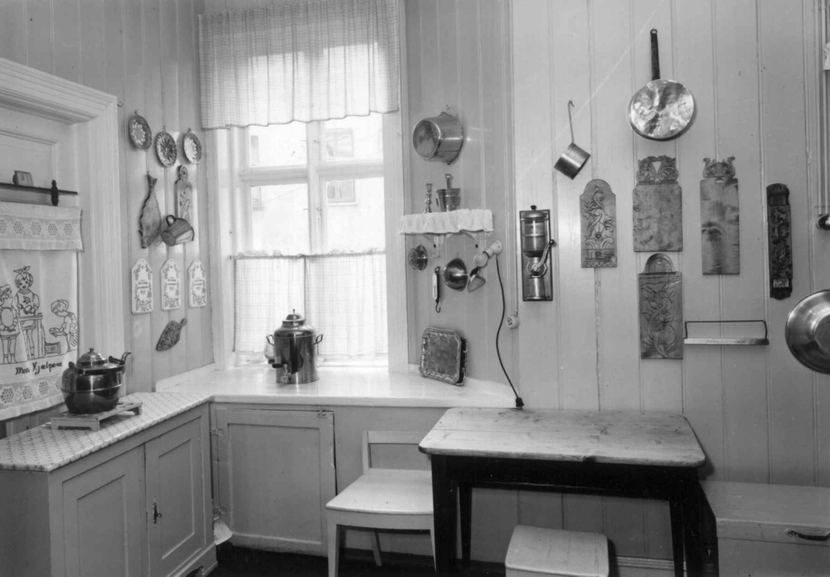 Kjøkken i Cort Adelersgt 17, Oslo, 1951