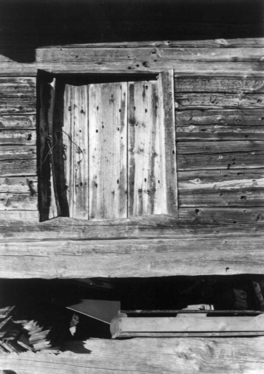 Døren på stabburet, Alakyrö gård ved Pallas 1958.