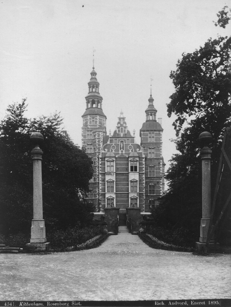 Postkort. Rosenborg Slot.