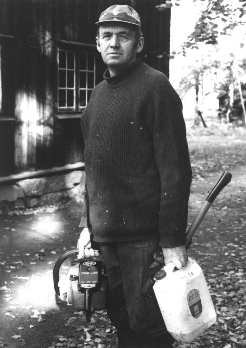 Olav Valbjørsløkken, fotografert i Friluftsmuseet i 1978.