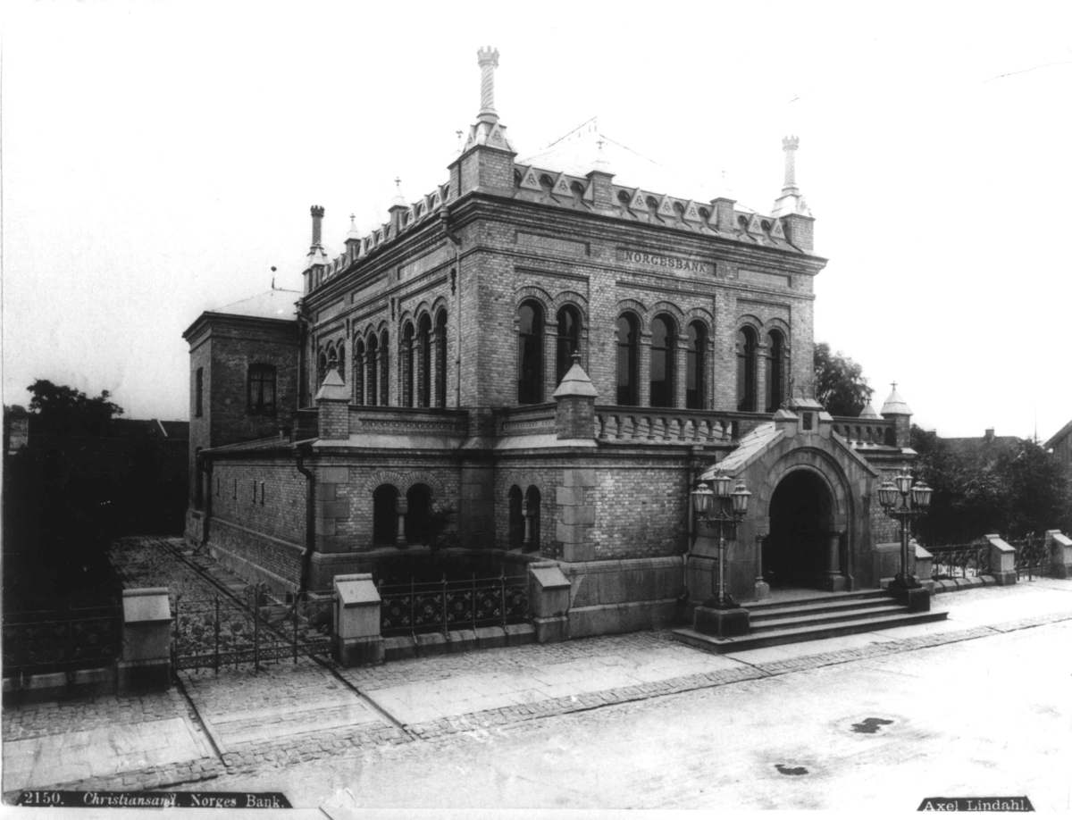 Kristiansand 2. Norges Bank.