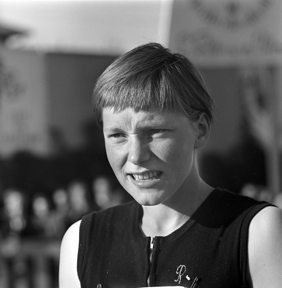 Serie. Sport. NM i friidrett på Gjøvik.
Fotografert 1964.
