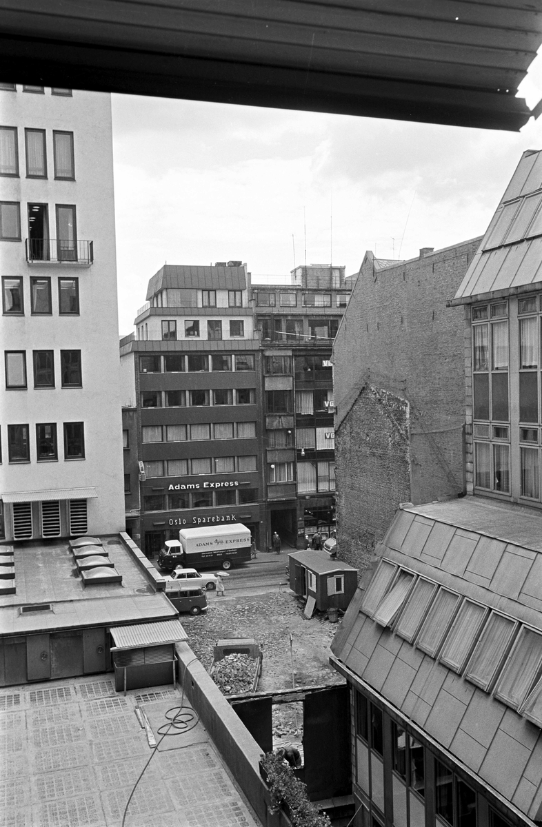 Serie. Dagbladets gamle gård.
Fotografert 1965.


