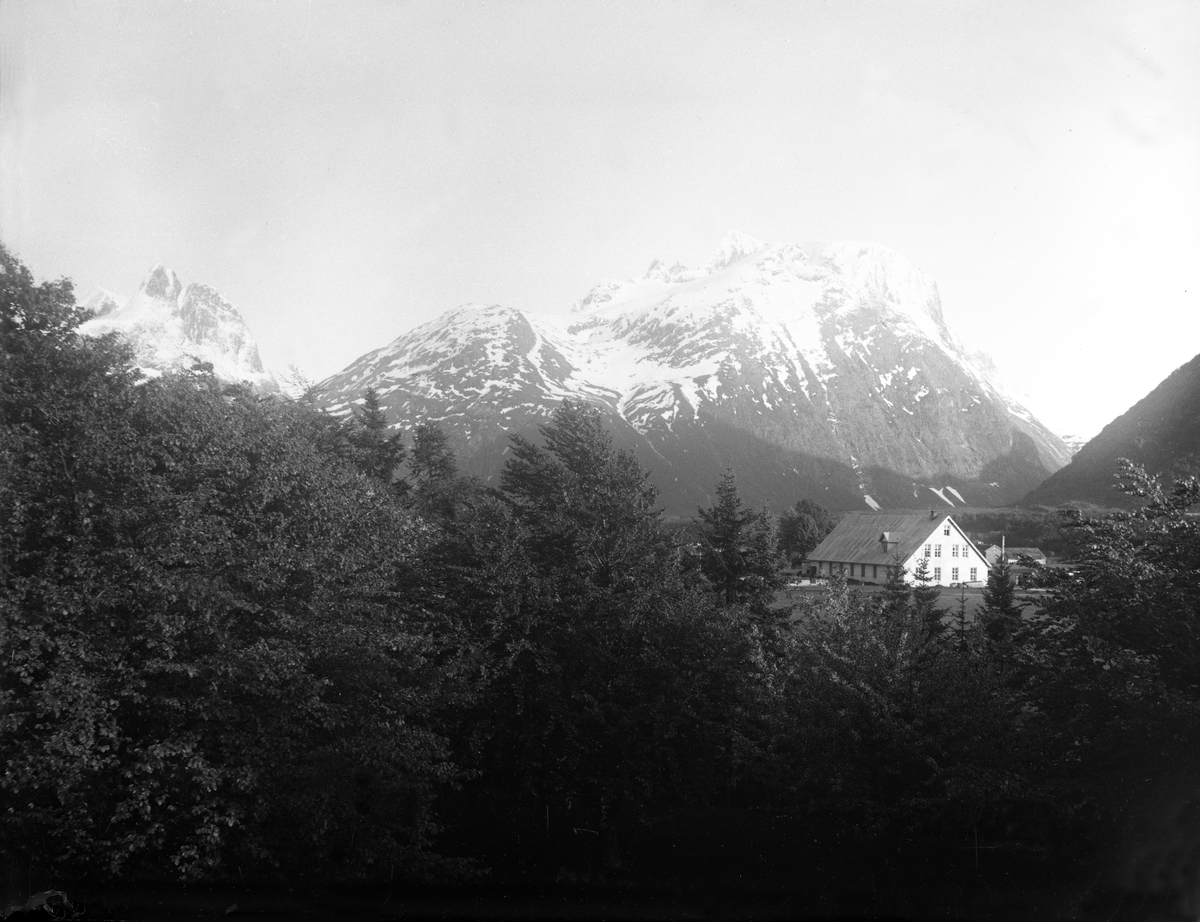 Fra Åndalsnes sommeren 1923.