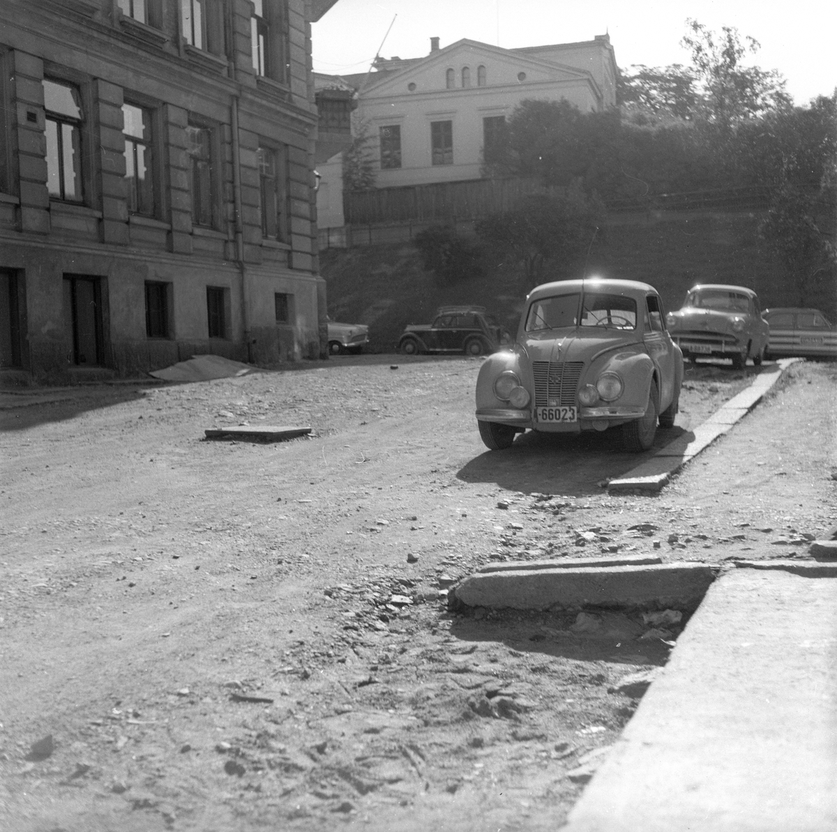 Dårlige gater ved Skillebekk, Oslo
Fotografert 1958.