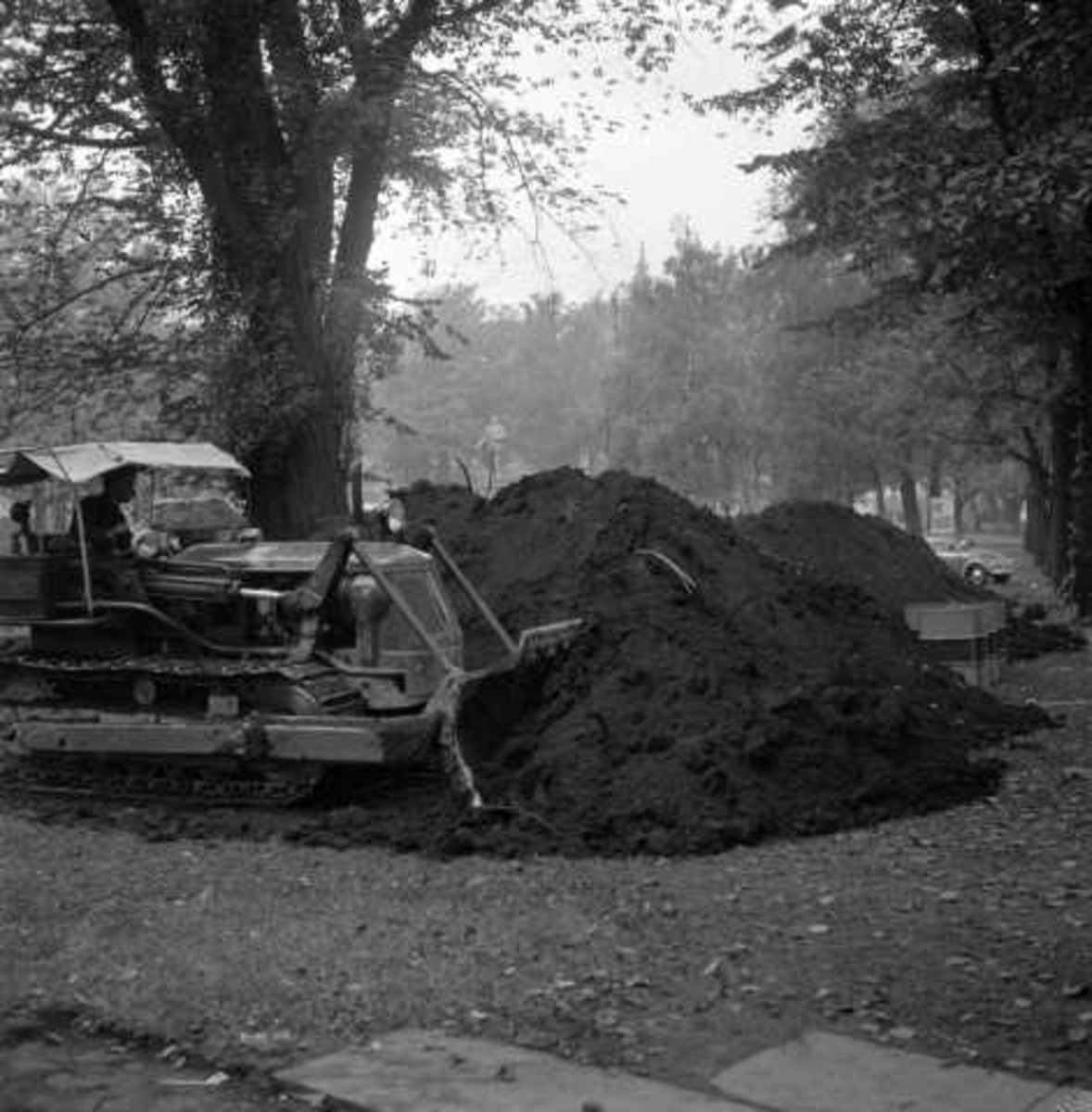 Bulldoser, ant. Oslo, september 1956.