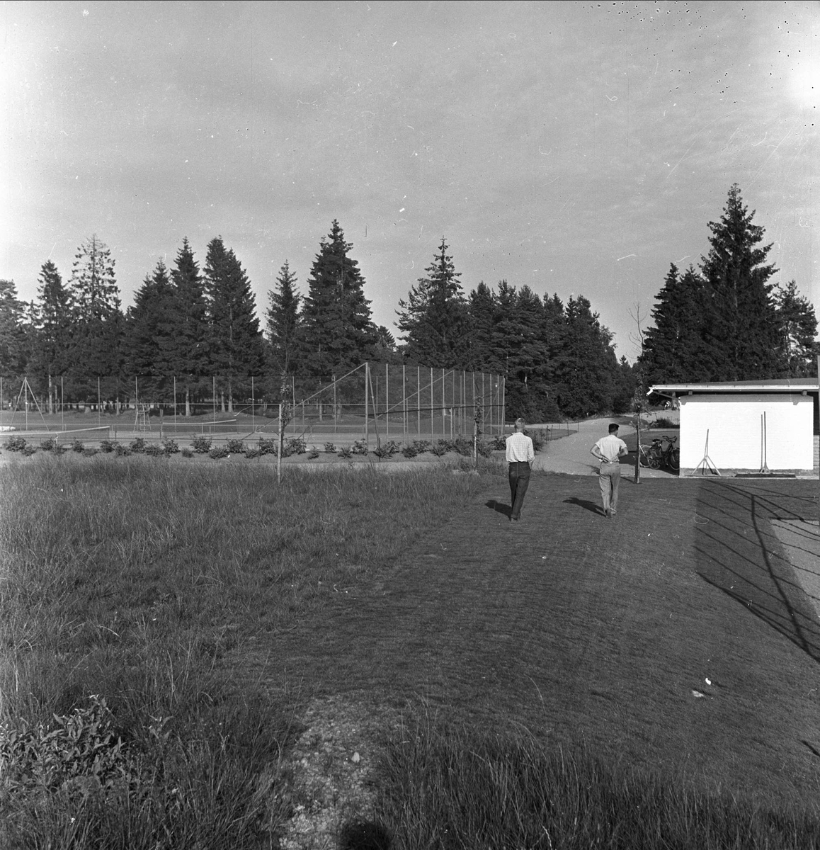 Bugårdsparken, Sandefjord, Vestfold. Tennisbaner.