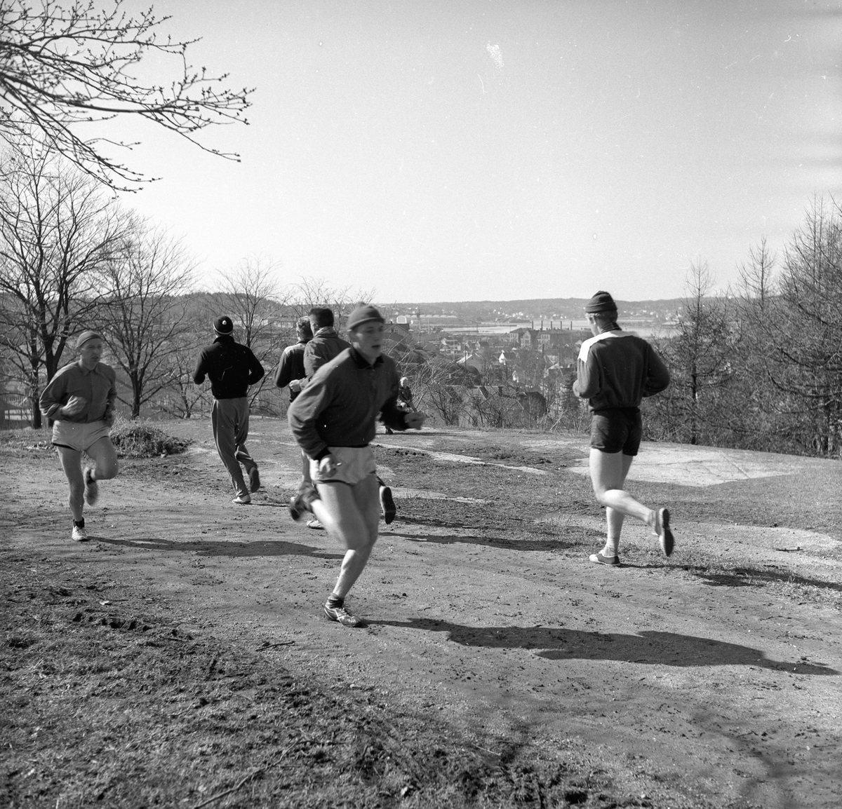 Fredrikstad, 31.03.1957, friidrettstrening i Brattelibakken.