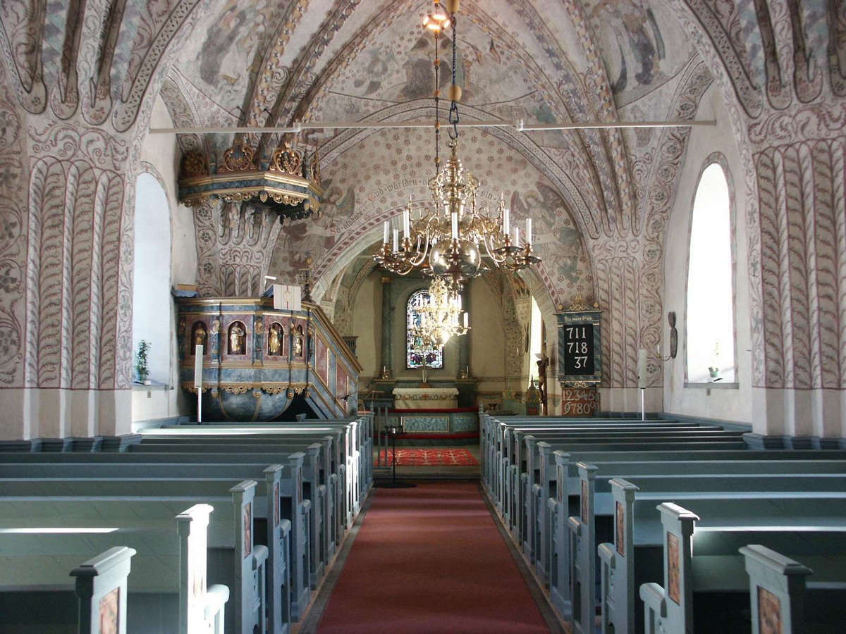 Interiör i Löts kyrka, Löts socken, Uppland 2004  